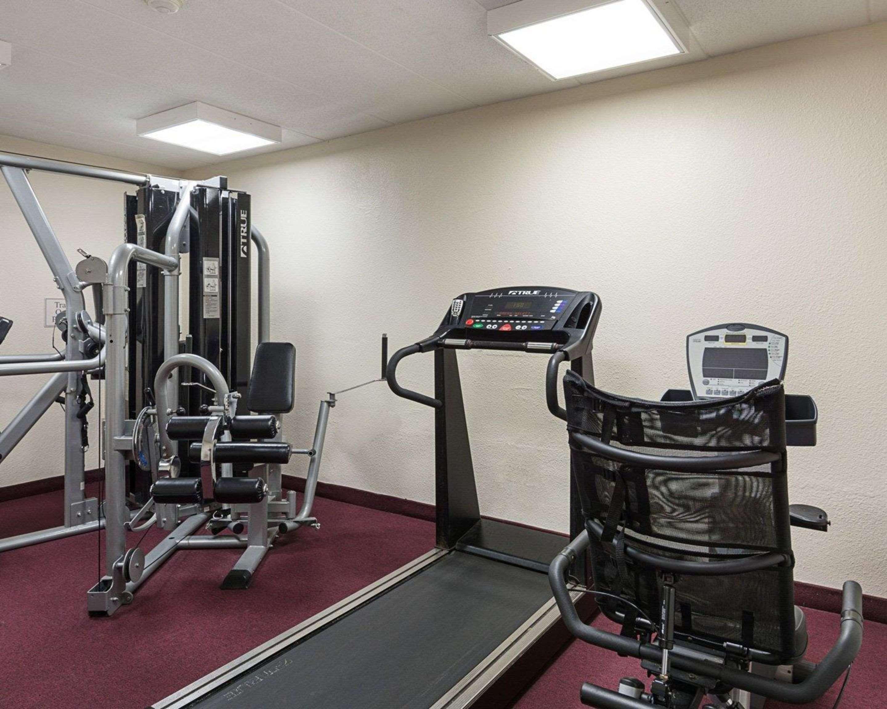 Comfort Inn Oxon Hill Buitenkant foto