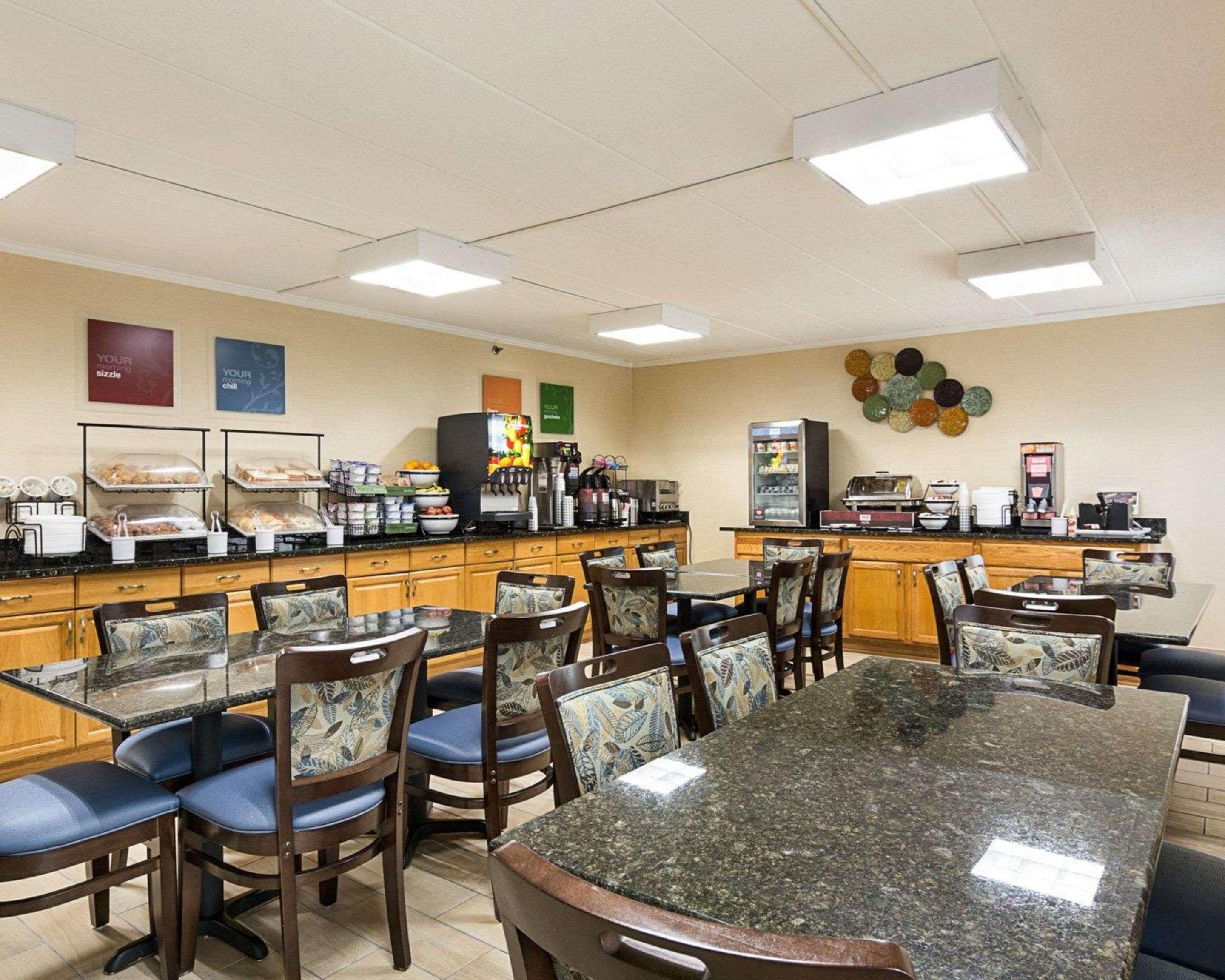 Comfort Inn Oxon Hill Buitenkant foto