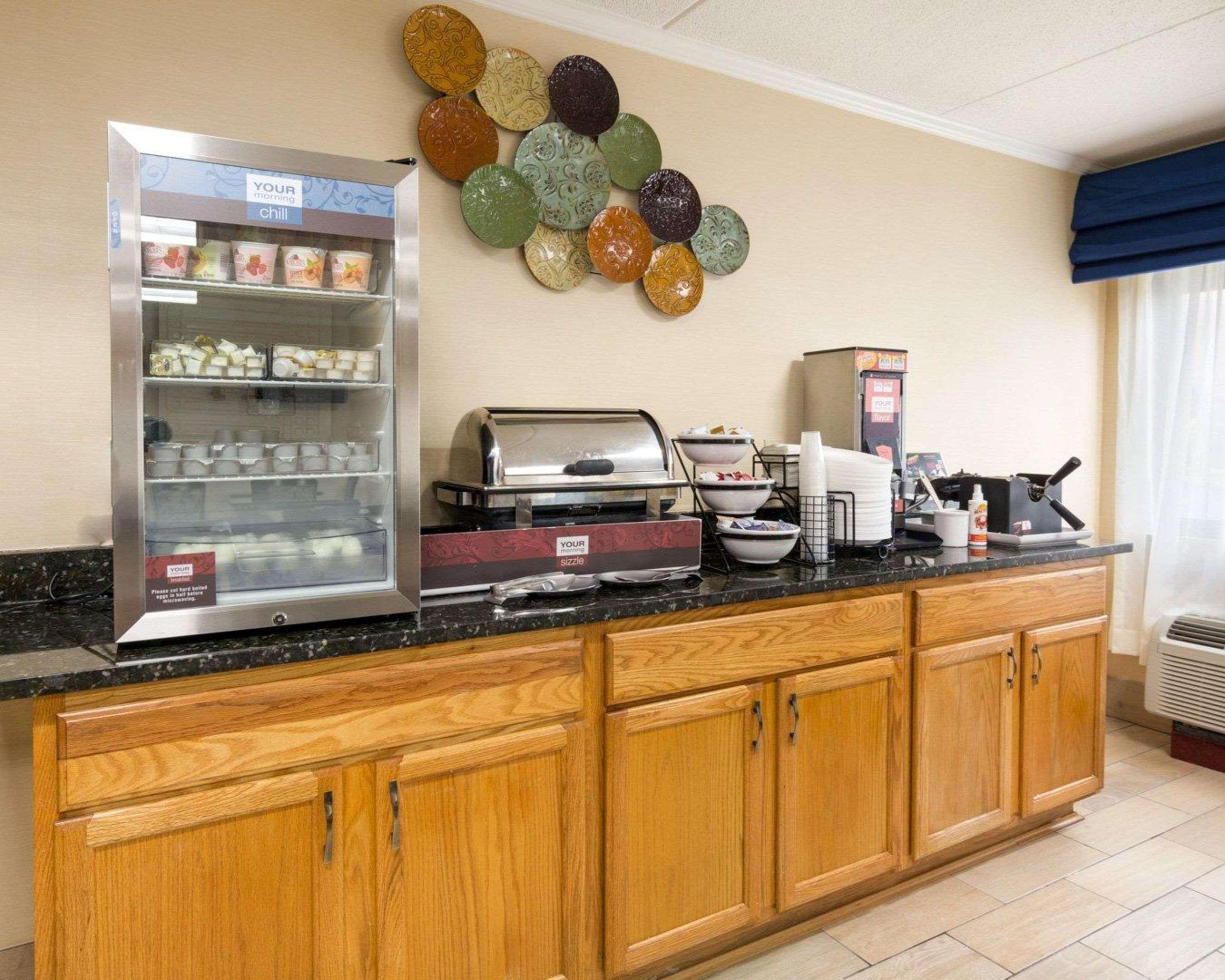 Comfort Inn Oxon Hill Buitenkant foto